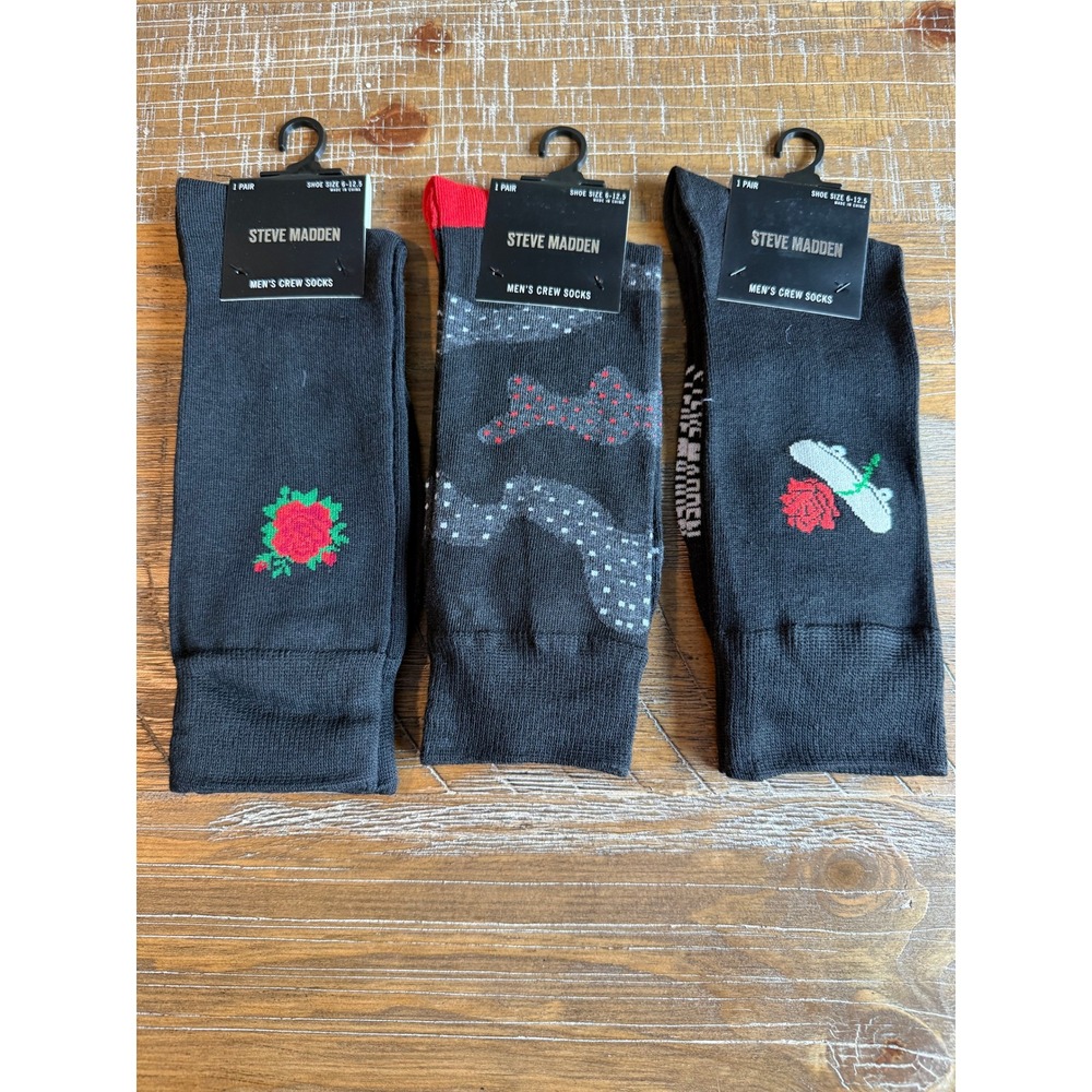 NWT Steve Madden Mens LOT Crew Socks Black Rose Skateboard Graphic 6-12.5 Goth